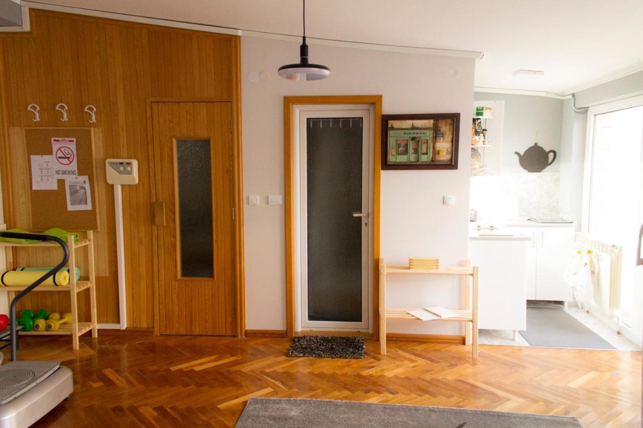 Cosy Novi Sad Loft, Self Check-In Apartment Ngoại thất bức ảnh